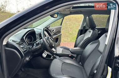 Внедорожник / Кроссовер Jeep Compass 2019 в 