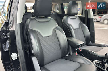 Внедорожник / Кроссовер Jeep Compass 2019 в 