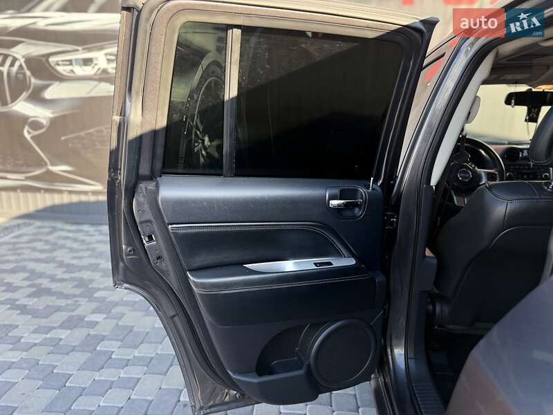 Внедорожник / Кроссовер Jeep Compass 2016 в Львове