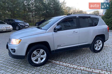 Позашляховик / Кросовер Jeep Compass 2011 в 