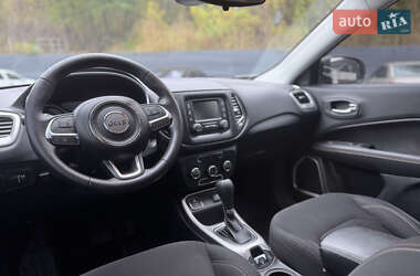 Позашляховик / Кросовер Jeep Compass 2017 в  фото 23 Позашляховик / Кросовер Jeep Compass 2017 в