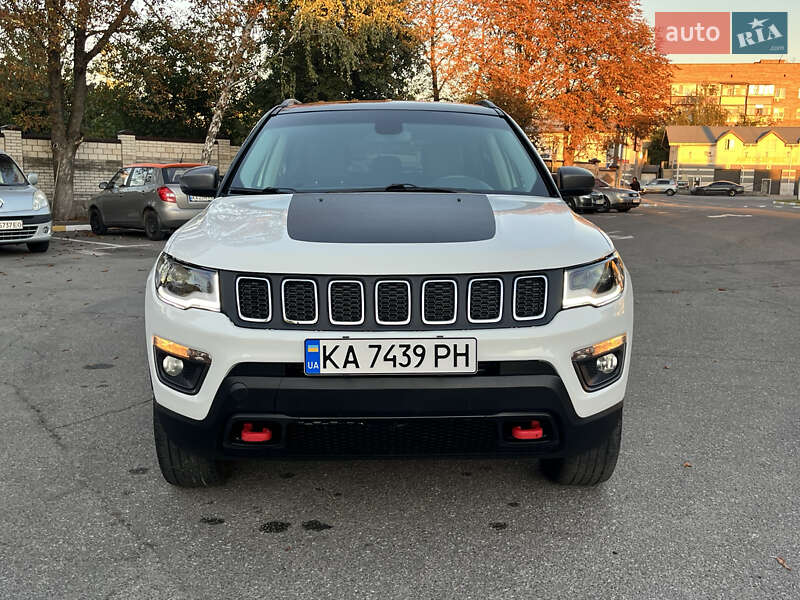 Внедорожник / Кроссовер Jeep Compass 2019 в Киеве фото 2 Внедорожник / Кроссовер Jeep Compass 2019 в Киеве