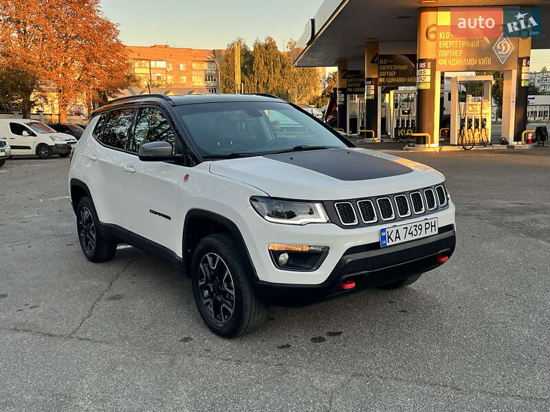 Внедорожник / Кроссовер Jeep Compass 2019 в Киеве фото 6 Внедорожник / Кроссовер Jeep Compass 2019 в Киеве