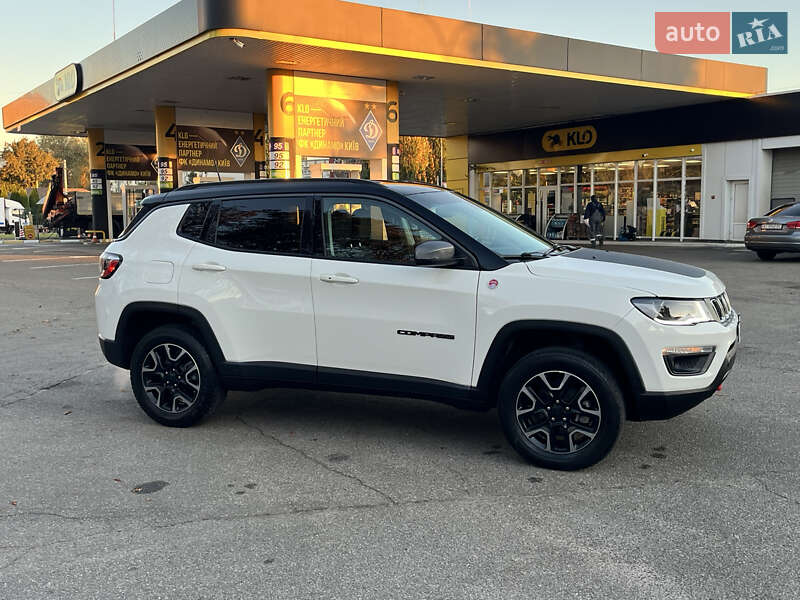 Внедорожник / Кроссовер Jeep Compass 2019 в Киеве фото 9 Внедорожник / Кроссовер Jeep Compass 2019 в Киеве
