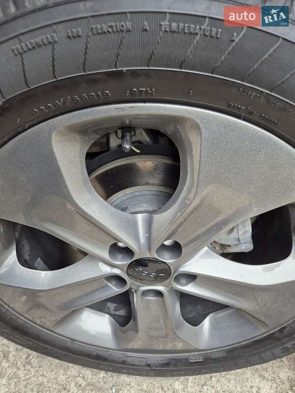 Позашляховик / Кросовер Jeep Compass 2018 в Києві фото 23 Позашляховик / Кросовер Jeep Compass 2018 в Києві