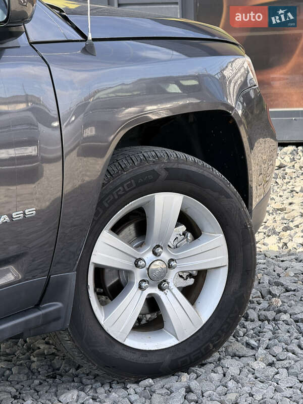Позашляховик / Кросовер Jeep Compass 2015 в Стрию фото 27 Позашляховик / Кросовер Jeep Compass 2015 в Стрию