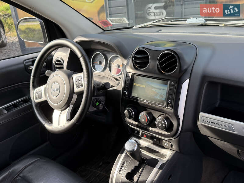 Позашляховик / Кросовер Jeep Compass 2015 в Стрию фото 32 Позашляховик / Кросовер Jeep Compass 2015 в Стрию