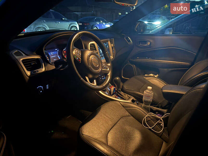Позашляховик / Кросовер Jeep Compass 2020 в Києві фото 11 Позашляховик / Кросовер Jeep Compass 2020 в Києві