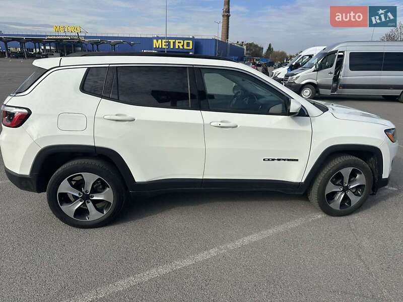 Позашляховик / Кросовер Jeep Compass 2019 в Львові фото 38 Позашляховик / Кросовер Jeep Compass 2019 в Львові