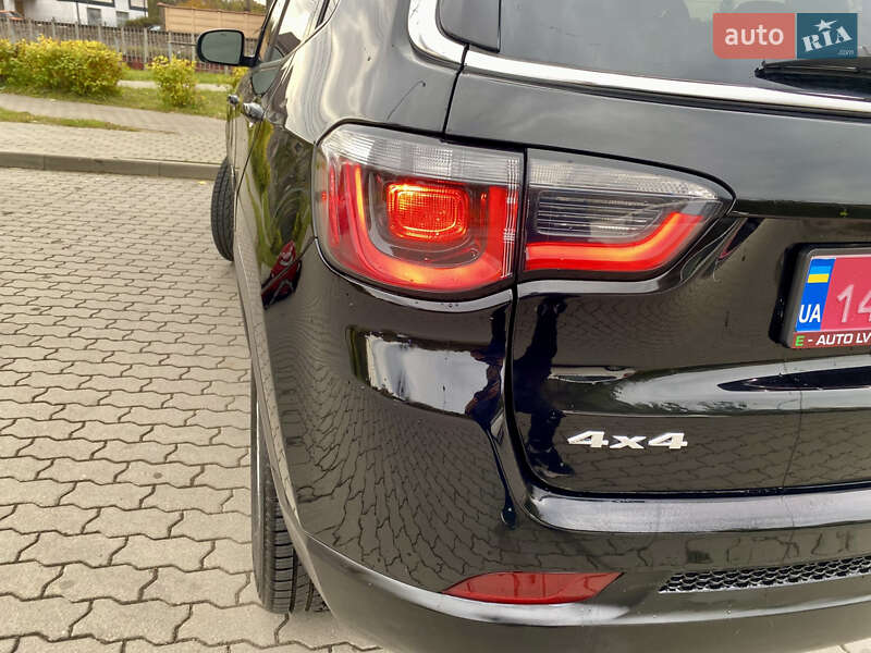 Позашляховик / Кросовер Jeep Compass 2022 в Львові фото 21 Позашляховик / Кросовер Jeep Compass 2022 в Львові
