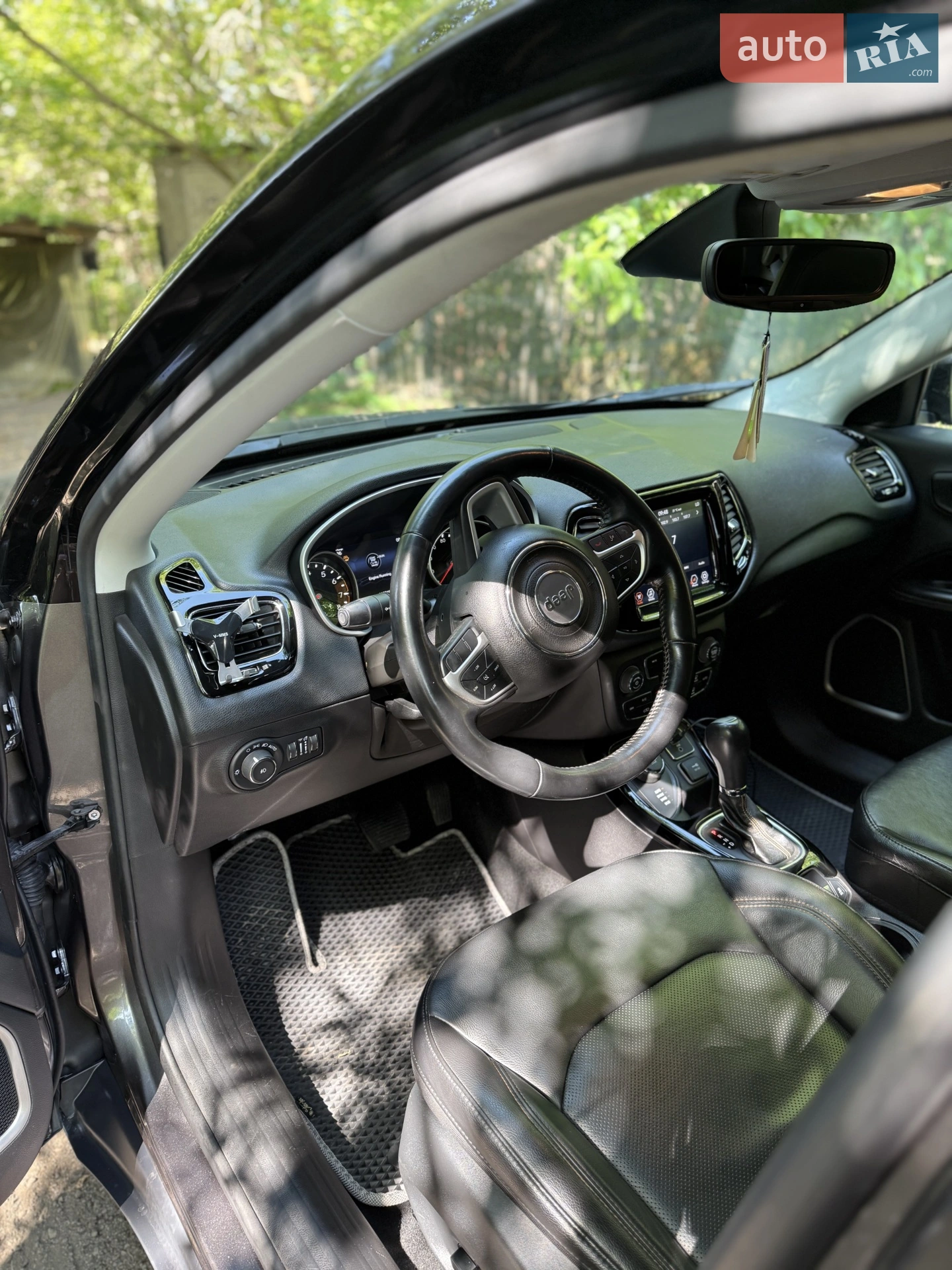 2019 Jeep Compass - мініатюра 8