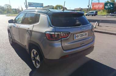 Позашляховик / Кросовер Jeep Compass 2019 в  фото 9 Позашляховик / Кросовер Jeep Compass 2019 в