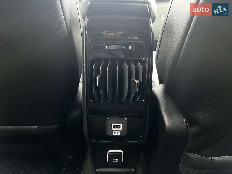 Позашляховик / Кросовер Jeep Compass 2024 в Києві фото 23 Позашляховик / Кросовер Jeep Compass 2024 в Києві