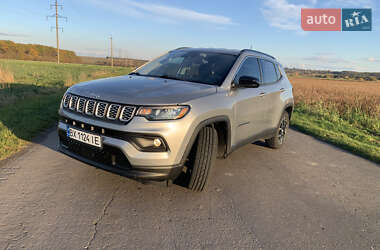 Позашляховик / Кросовер Jeep Compass 2022 в  фото 9 Позашляховик / Кросовер Jeep Compass 2022 в