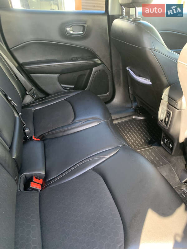 Внедорожник / Кроссовер Jeep Compass 2018 в Львове фото 34 Внедорожник / Кроссовер Jeep Compass 2018 в Львове