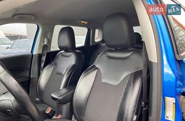 Внедорожник / Кроссовер Jeep Compass 2017 в 