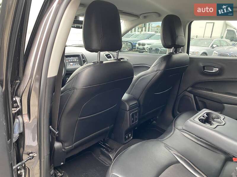 Позашляховик / Кросовер Jeep Compass 2019 в Львові фото 21 Позашляховик / Кросовер Jeep Compass 2019 в Львові