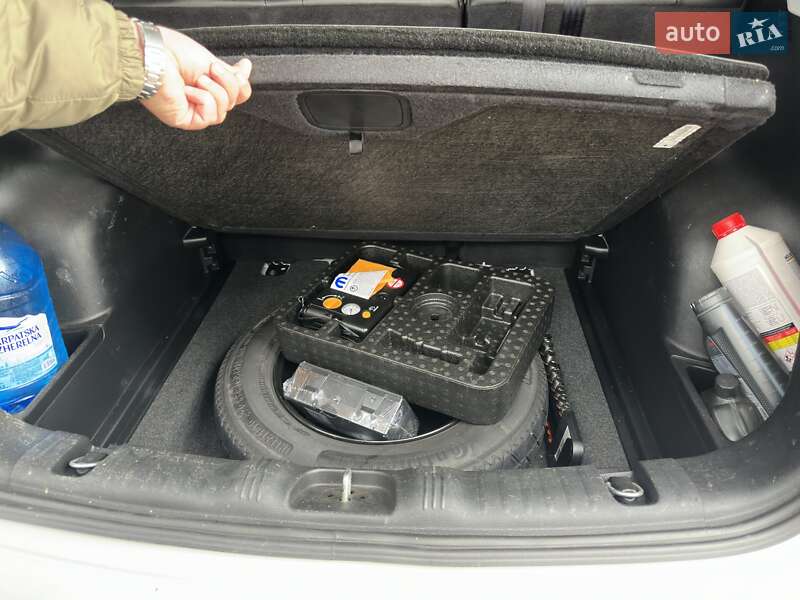 Внедорожник / Кроссовер Jeep Compass 2017 в Здолбунове