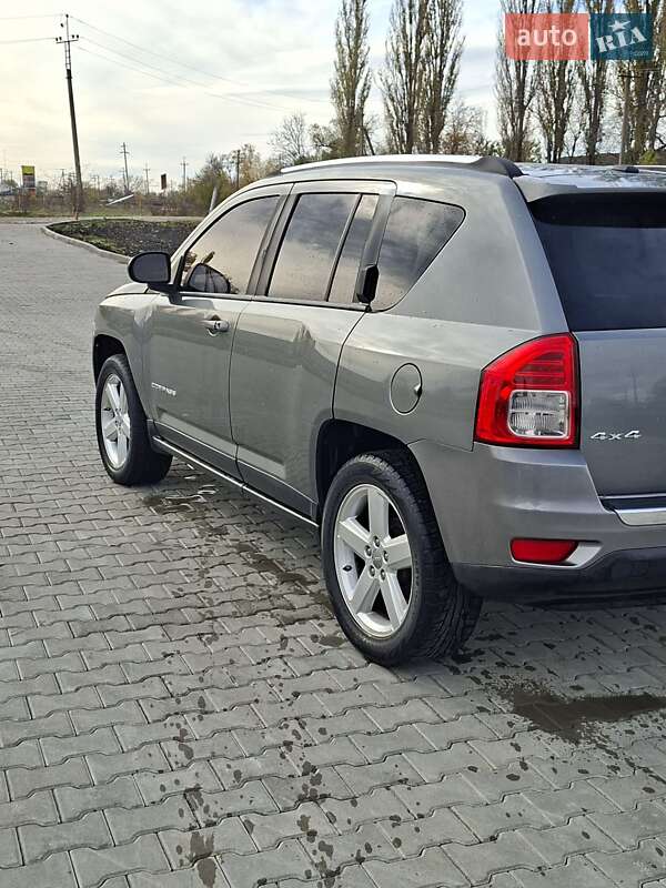 Внедорожник / Кроссовер Jeep Compass 2011 в Врадиевке фото 7 Внедорожник / Кроссовер Jeep Compass 2011 в Врадиевке