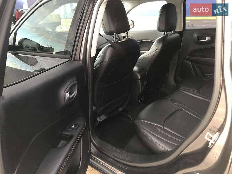 Внедорожник / Кроссовер Jeep Compass 2018 в Сумах