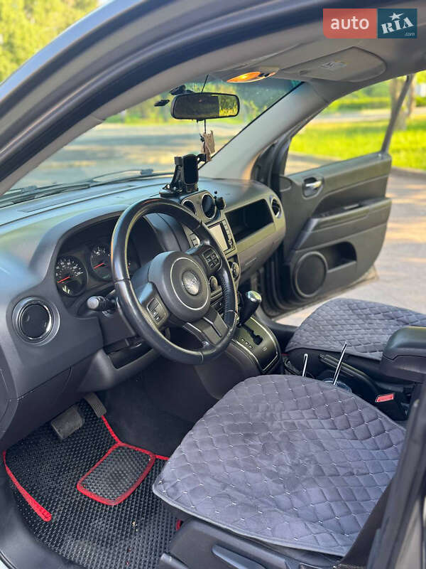 Внедорожник / Кроссовер Jeep Compass 2011 в Кременчуге фото 9 Внедорожник / Кроссовер Jeep Compass 2011 в Кременчуге