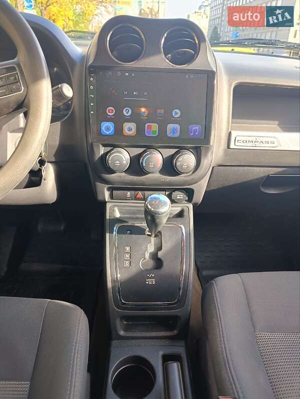 Внедорожник / Кроссовер Jeep Compass 2016 в Киеве