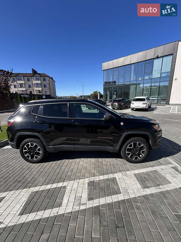 Внедорожник / Кроссовер Jeep Compass 2019 в Ровно фото 4 Внедорожник / Кроссовер Jeep Compass 2019 в Ровно