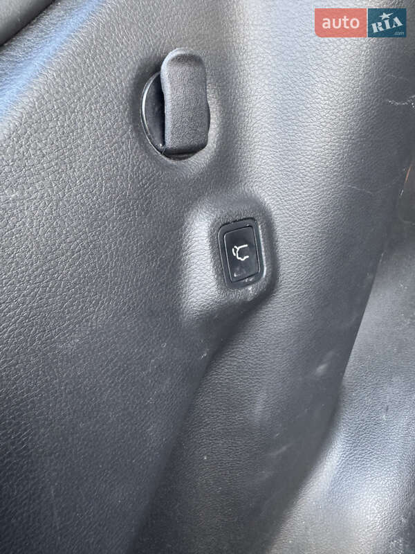 Позашляховик / Кросовер Jeep Compass 2018 в Києві фото 32 Позашляховик / Кросовер Jeep Compass 2018 в Києві