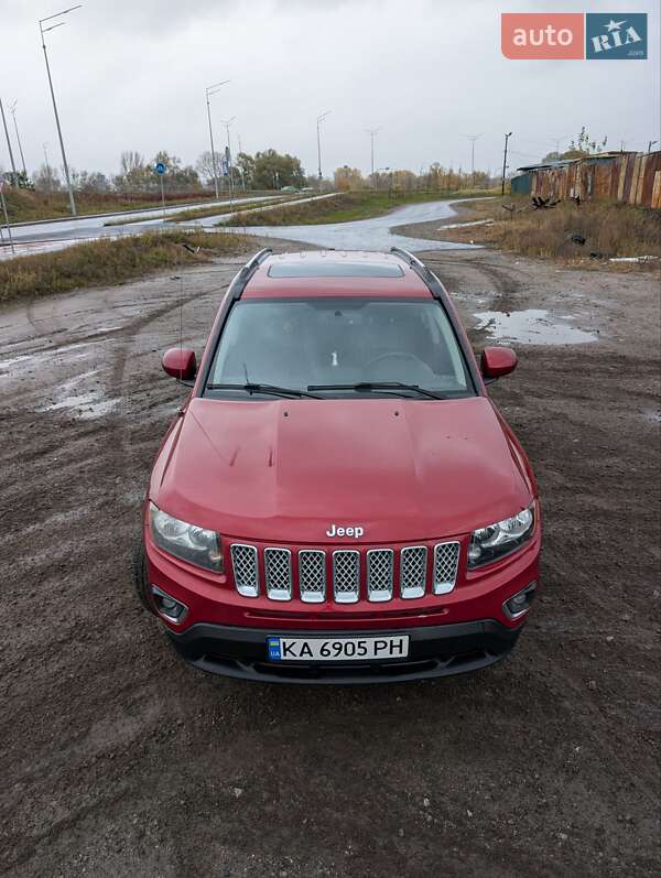 Внедорожник / Кроссовер Jeep Compass 2014 в Киеве