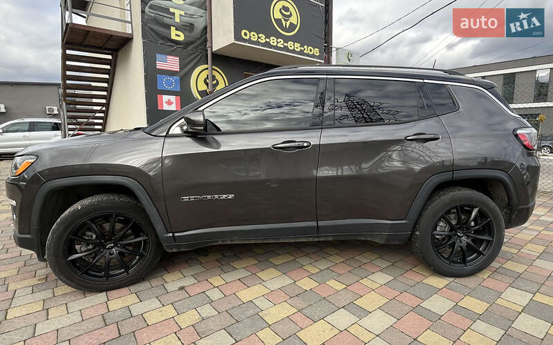 Внедорожник / Кроссовер Jeep Compass 2018 в Стрые