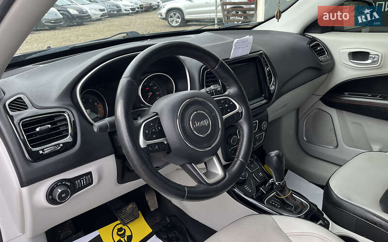 Внедорожник / Кроссовер Jeep Compass 2018 в Стрые