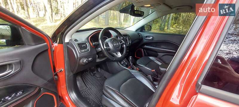 Внедорожник / Кроссовер Jeep Compass 2018 в Дубно