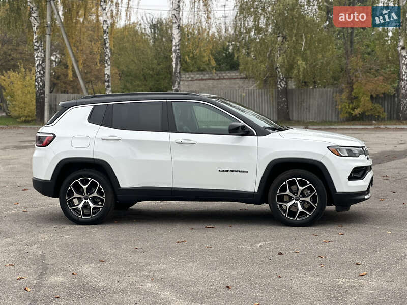 Внедорожник / Кроссовер Jeep Compass 2024 в Первомайске