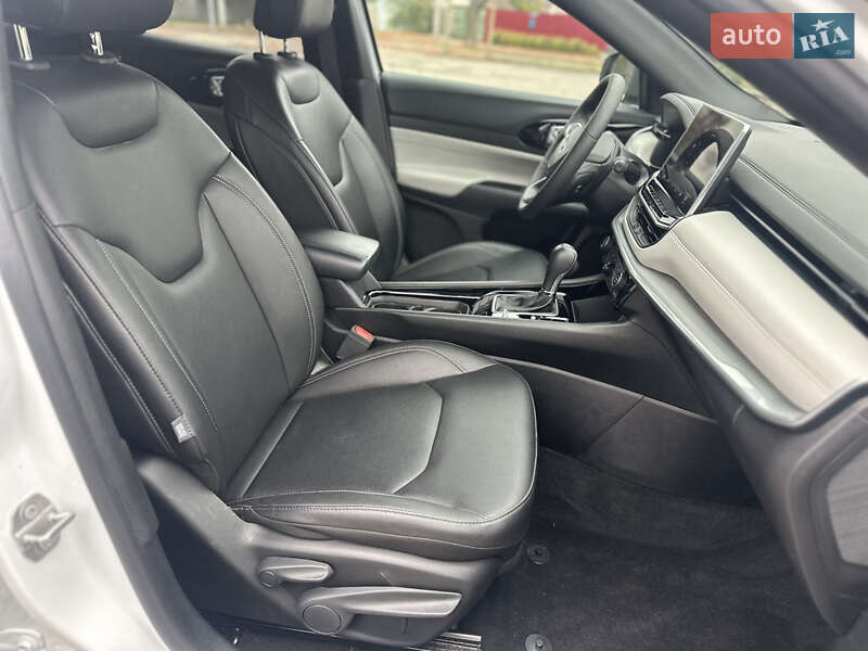 Внедорожник / Кроссовер Jeep Compass 2024 в Первомайске