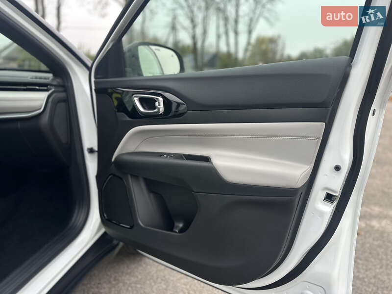 Внедорожник / Кроссовер Jeep Compass 2024 в Первомайске