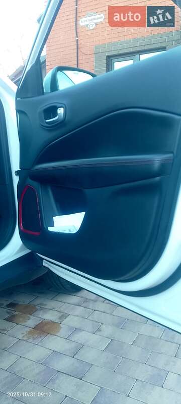 Внедорожник / Кроссовер Jeep Compass 2017 в Виннице фото 10 Внедорожник / Кроссовер Jeep Compass 2017 в Виннице