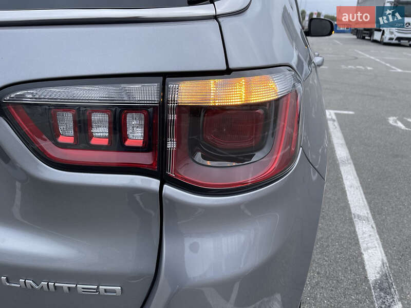 Внедорожник / Кроссовер Jeep Compass 2019 в Киеве