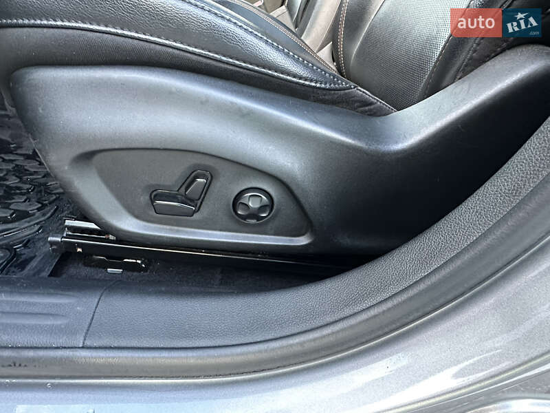 Внедорожник / Кроссовер Jeep Compass 2019 в Киеве