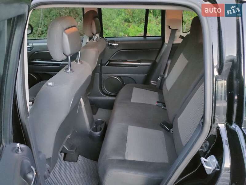 Внедорожник / Кроссовер Jeep Compass 2016 в Киеве