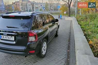 Внедорожник / Кроссовер Jeep Compass 2016 в Киеве