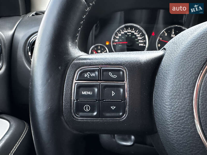 Позашляховик / Кросовер Jeep Compass 2013 в Києві