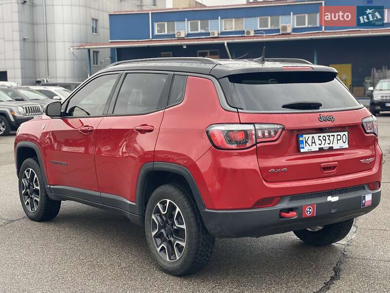 Внедорожник / Кроссовер Jeep Compass 2020 в Киеве