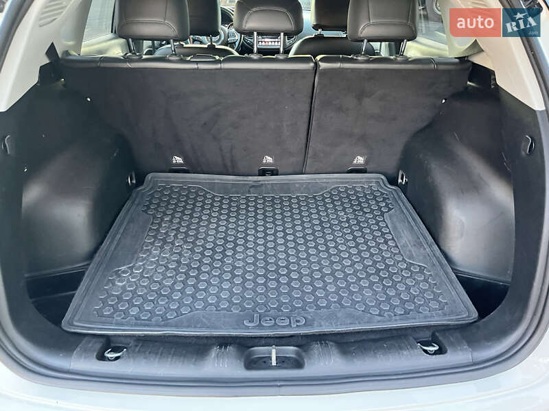 Внедорожник / Кроссовер Jeep Compass 2019 в Василькове