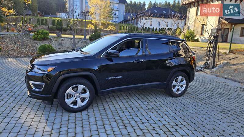 Внедорожник / Кроссовер Jeep Compass 2017 в Старом Самборе фото 6 Внедорожник / Кроссовер Jeep Compass 2017 в Старом Самборе