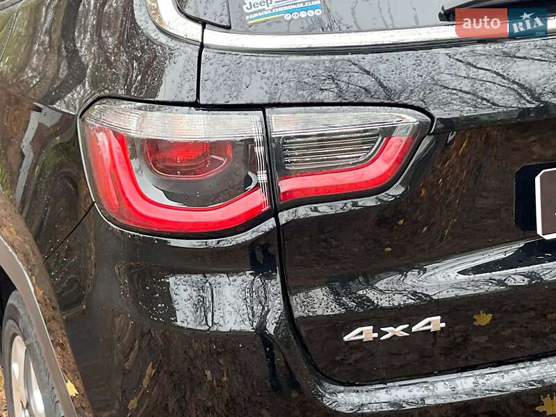 Позашляховик / Кросовер Jeep Compass 2017 в Києві фото 9 Позашляховик / Кросовер Jeep Compass 2017 в Києві