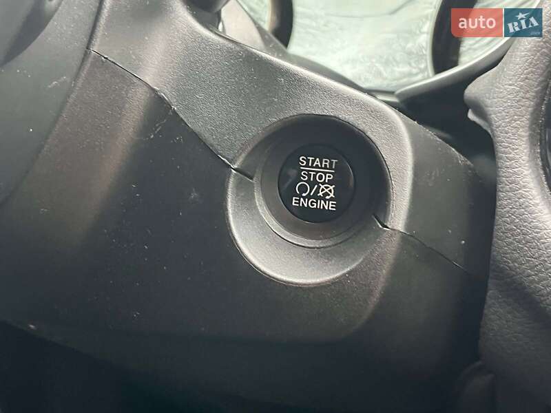 Позашляховик / Кросовер Jeep Compass 2017 в Києві фото 22 Позашляховик / Кросовер Jeep Compass 2017 в Києві