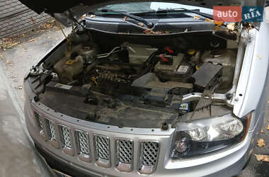 Внедорожник / Кроссовер Jeep Compass 2013 в Днепре