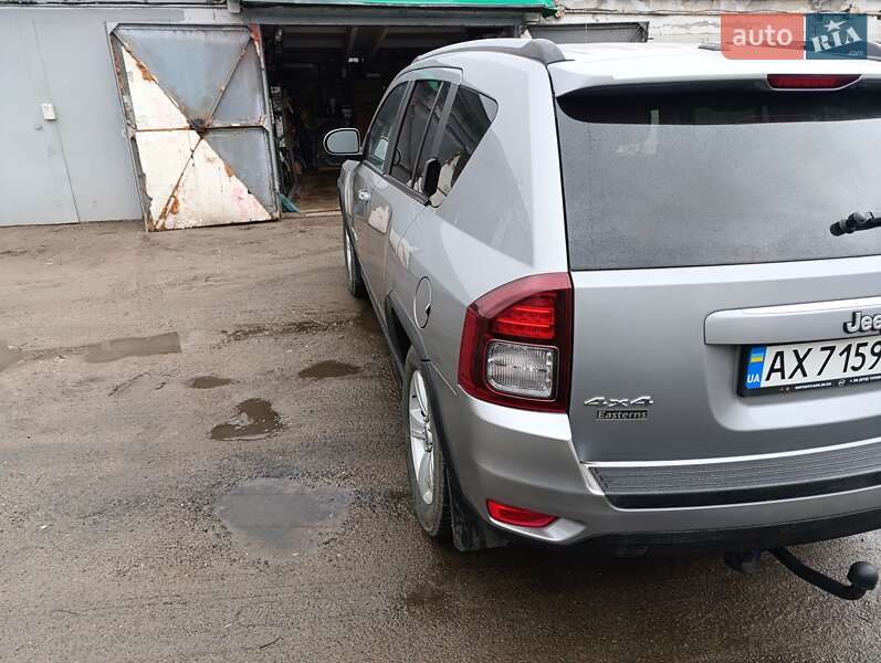 Позашляховик / Кросовер Jeep Compass 2016 в Харкові