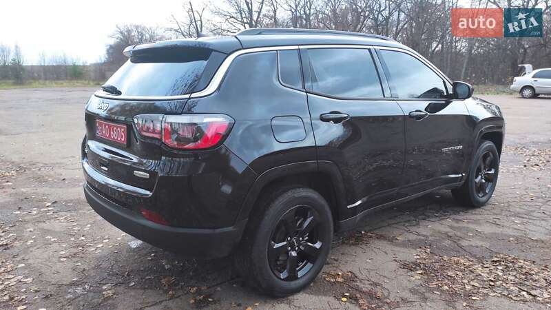 Внедорожник / Кроссовер Jeep Compass 2018 в Тростянце