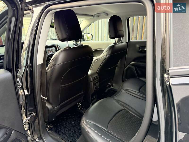 Позашляховик / Кросовер Jeep Compass 2018 в Полтаві фото 14 Позашляховик / Кросовер Jeep Compass 2018 в Полтаві